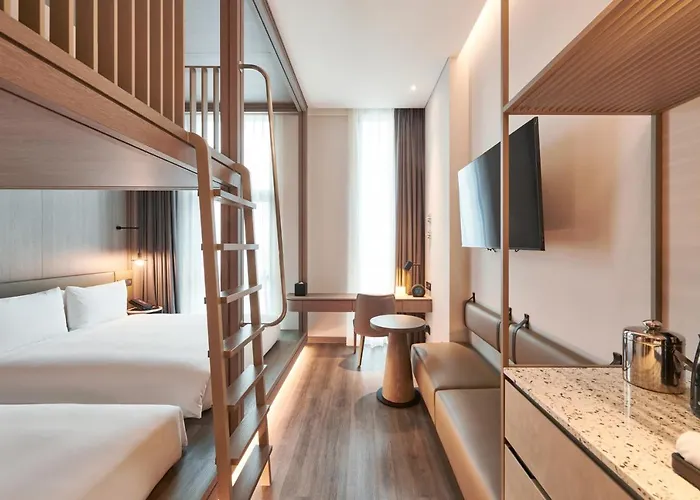 Nine Tree Premier Rokaus Hotel Seoul Yongsan Hotel