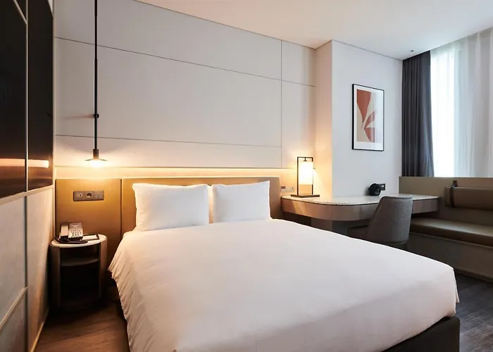 Nine Tree Premier Rokaus Hotel Seoul Yongsan