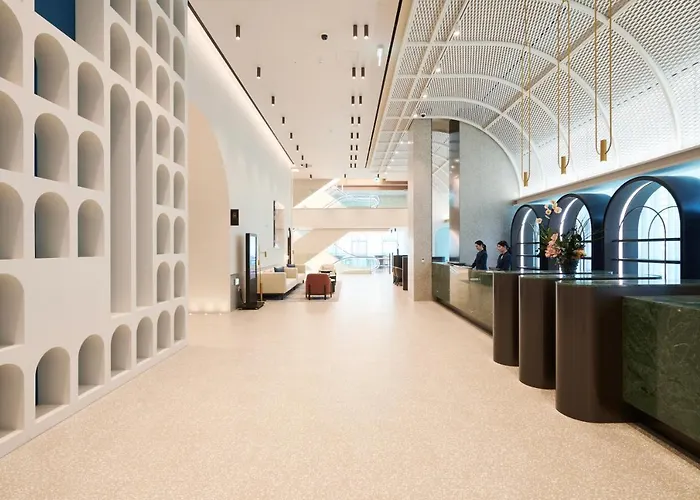 Nine Tree Premier Rokaus Hotel Seoul Yongsan 4*