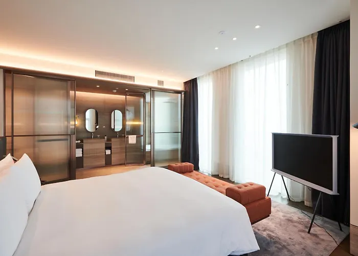 Nine Tree Premier Rokaus Hotel Seoul Yongsan Seoul