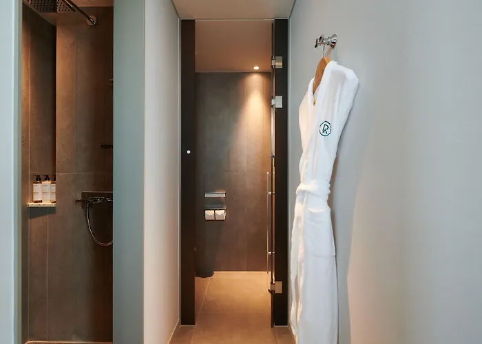 Nine Tree Premier Rokaus Hotel Seoul Yongsan 4*