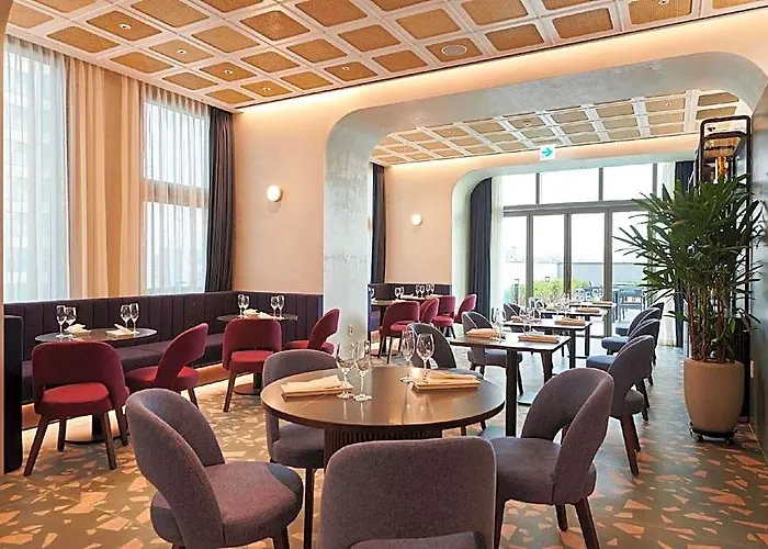 Nine Tree Premier Rokaus Hotel Seoul Yongsan Hotel 4*