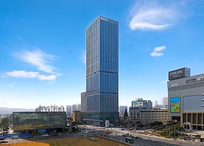 Nine Tree Premier Rokaus Hotel Seoul Yongsan